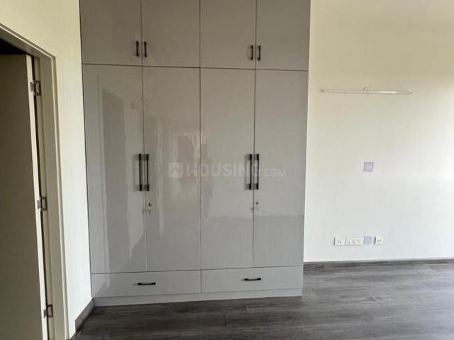 3.5 BHK Apartment in Sector 67 for rent Gurgaon. The reference number is 20673861