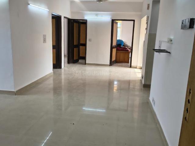 3 BHK Apartment in Sector 6 Dwarka for resale New Delhi. The reference number is 18521314