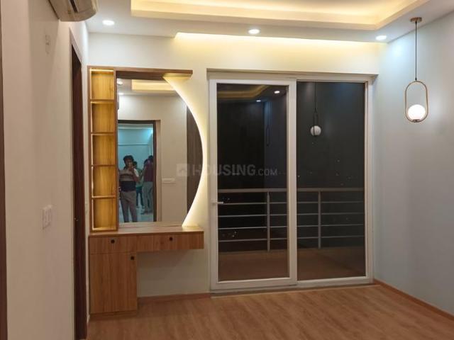 3.5 BHK Apartment in Sector 70 for rent Gurgaon. The reference number is 16258784