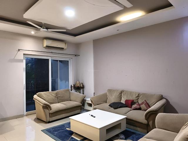 3.5 BHK Apartment in Sector 72 for rent Gurgaon. The reference number is 20448097
