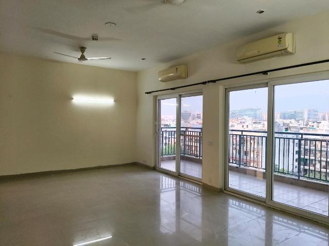 3.5 BHK Apartment in Sector 72 for resale Gurgaon. The reference number is 20448341