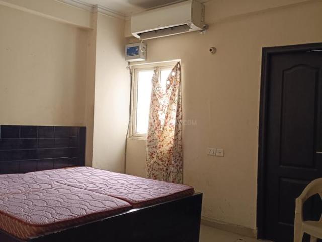 3.5 BHK Apartment in Sector 75 for rent Noida. The reference number is 20267312