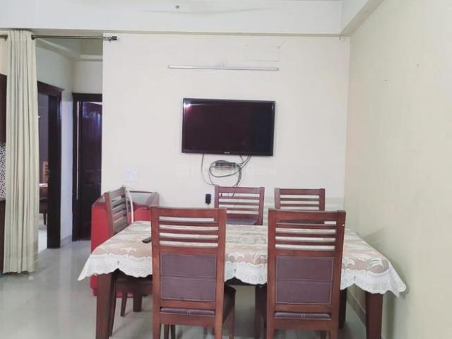 3.5 BHK Apartment in Sector 75 for rent Noida. The reference number is 21151738