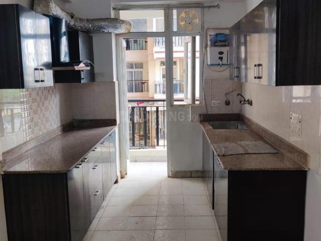 3.5 BHK Apartment in Sector 76 for rent Noida. The reference number is 19940077