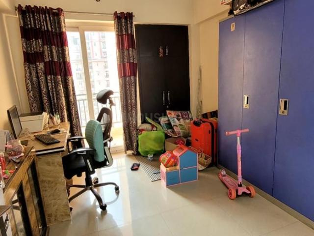 3.5 BHK Apartment in Sector 76 for rent Noida. The reference number is 19302107