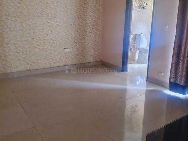 3.5 BHK Apartment in Sector 76 for rent Noida. The reference number is 20666953