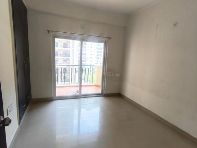 3.5 BHK Apartment in Sector 76 for rent Noida. The reference number is 20734931