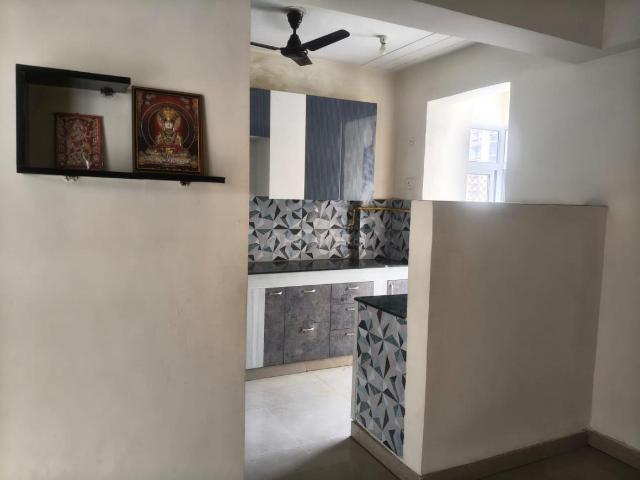 3.5 BHK Apartment in Sector 76 for rent Noida. The reference number is 21060815