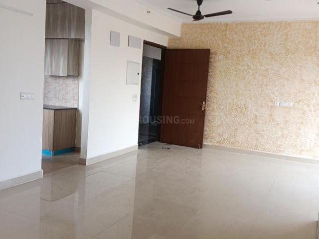 3.5 BHK Apartment in Sector 76 for rent Noida. The reference number is 21119779