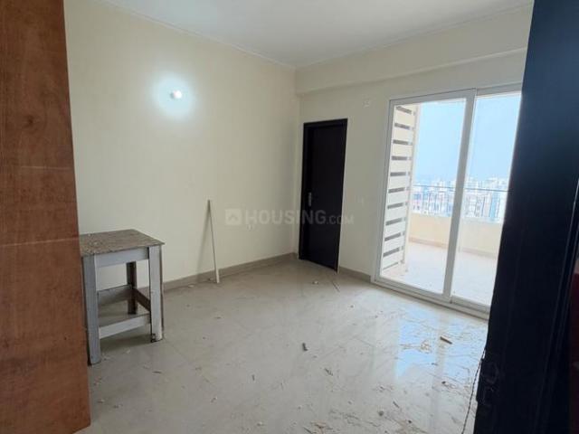 3.5 BHK Apartment in Sector 76 for rent Noida. The reference number is 21353782