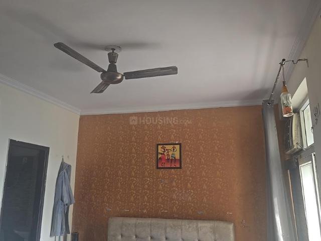 3.5 BHK Apartment in Sector 76 for resale Noida. The reference number is 20301978