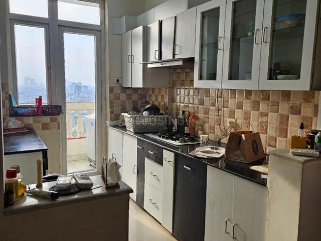 3.5 BHK Apartment in Sector 76 for resale Noida. The reference number is 21181235