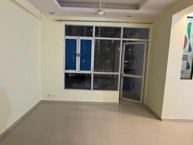 3.5 BHK Apartment in Sector 77 for rent Noida. The reference number is 20814746