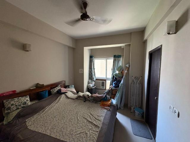 3.5 BHK Apartment in Sector 78 for rent Noida. The reference number is 18178728
