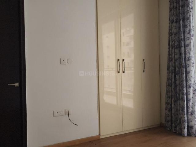 3.5 BHK Apartment in Sector 78 for resale Noida. The reference number is 19830061