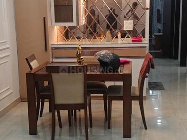 3.5 BHK Apartment in Sector 79 for rent Noida. The reference number is 20632764