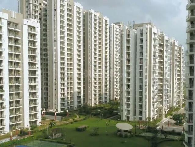 3.5 BHK Apartment in Sector 86 for rent Gurgaon. The reference number is 19816786