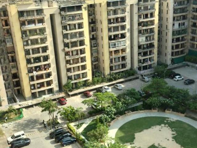 3.5 BHK Apartment in Sector 88 for rent Faridabad. The reference number is 20634580