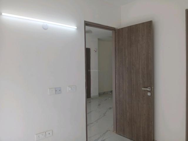 3.5 BHK Apartment in Sector 89 for rent Gurgaon. The reference number is 20400705