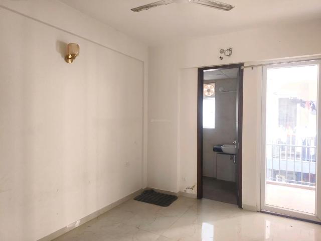 3.5 BHK Apartment in Sector 89 for rent Gurgaon. The reference number is 21115008