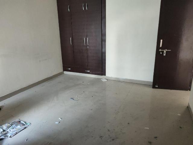 3.5 BHK Apartment in Sector 99 for rent Noida. The reference number is 20975077