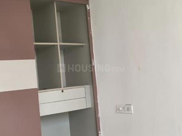 3.5 BHK Apartment in Siddharth Vihar for rent Ghaziabad. The reference number is 19066456