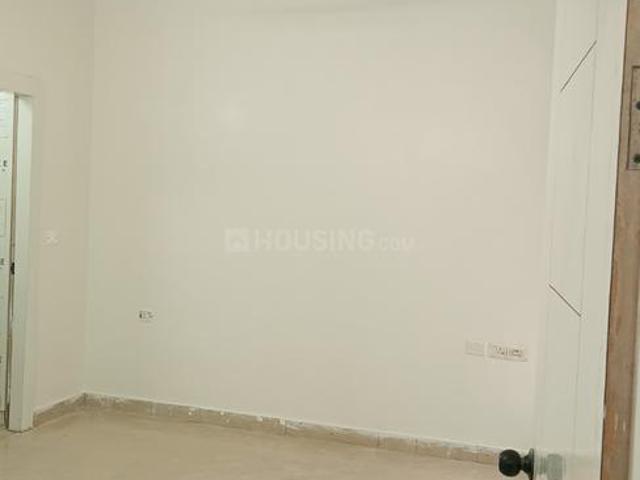 3.5 BHK Apartment in Siddharth Vihar for rent Ghaziabad. The reference number is 19550269