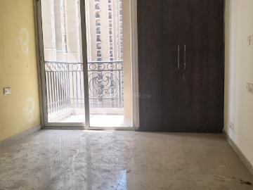 3.5 BHK Apartment in Siddharth Vihar for rent Ghaziabad. The reference number is 19808744