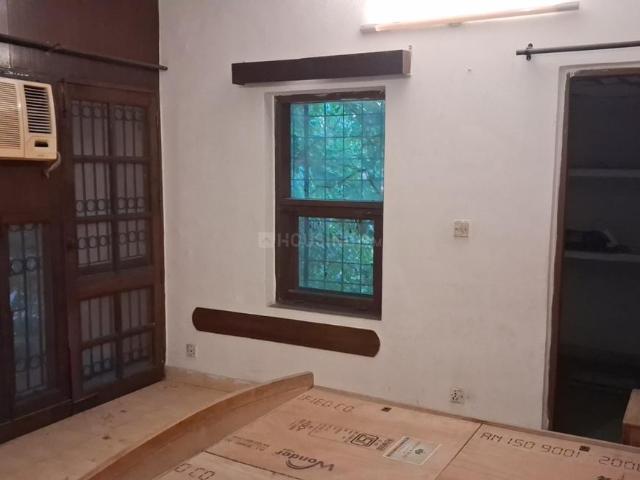 3.5 BHK Duplex in Sarita Vihar for resale New Delhi. The reference number is 20070955