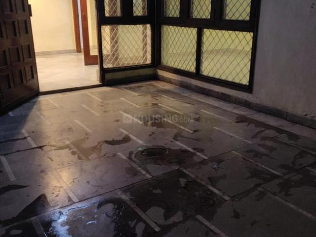 3.5 BHK Duplex in Sarita Vihar for resale New Delhi. The reference number is 20244673