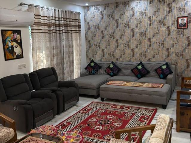 3.5 BHK Duplex in Sector 41 for rent Noida. The reference number is 20709892