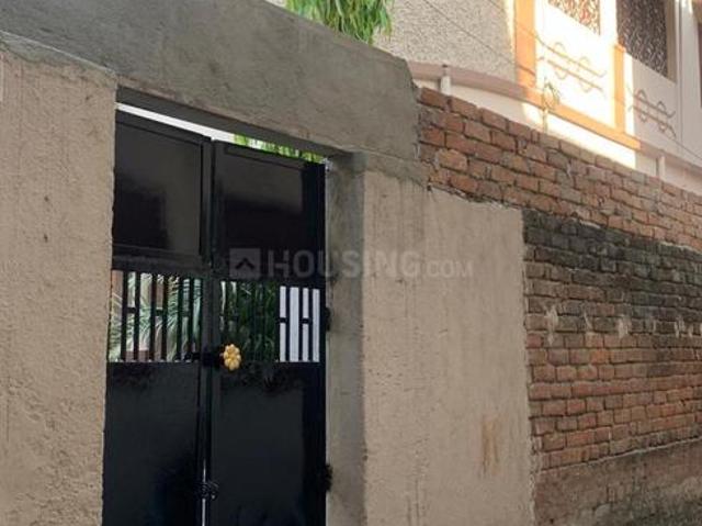3.5 BHK Independent Builder Floor in Anisabad for rent Patna. The reference number is 19556297