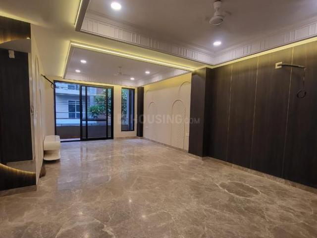 3.5 BHK Independent Builder Floor in DLF Phase 1 for resale Gurgaon. The reference number is 18207113