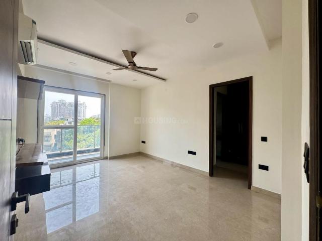 3.5 BHK Independent Builder Floor in DLF Phase 4 for rent Gurgaon. The reference number is 17337253