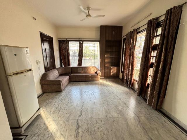 3.5 BHK Independent Builder Floor in E Block SBS Nagar for rent Ludhiana. The reference number is 20963796