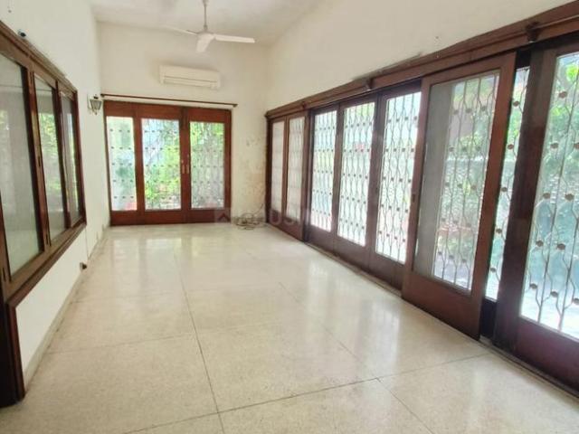 3.5 BHK Independent Builder Floor in Hauz Khas for rent New Delhi. The reference number is 21034581