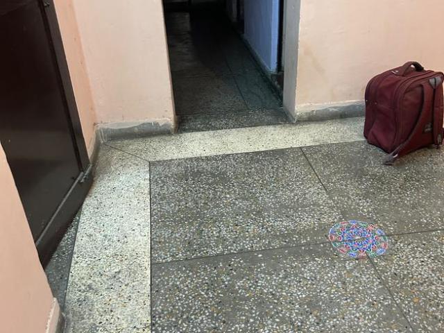 3.5 BHK Independent Builder Floor in Moti Nagar for rent New Delhi. The reference number is 21080186