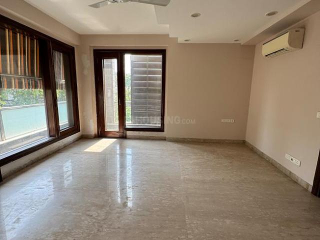 3.5 BHK Independent Builder Floor in Maharani Bagh for rent New Delhi. The reference number is 19851419