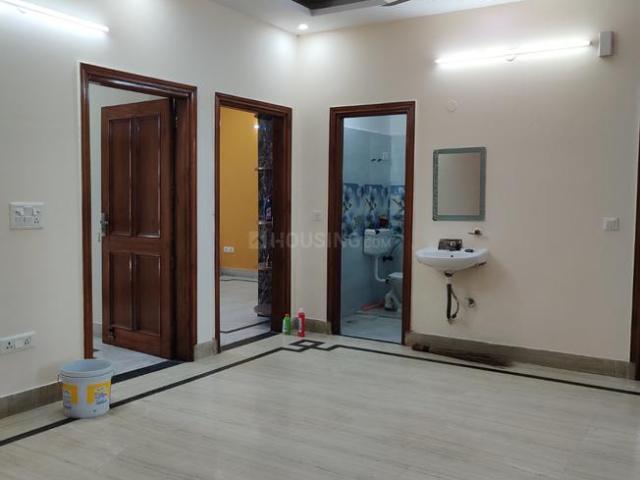 3.5 BHK Independent Builder Floor in Sector 108 for rent Noida. The reference number is 20078121