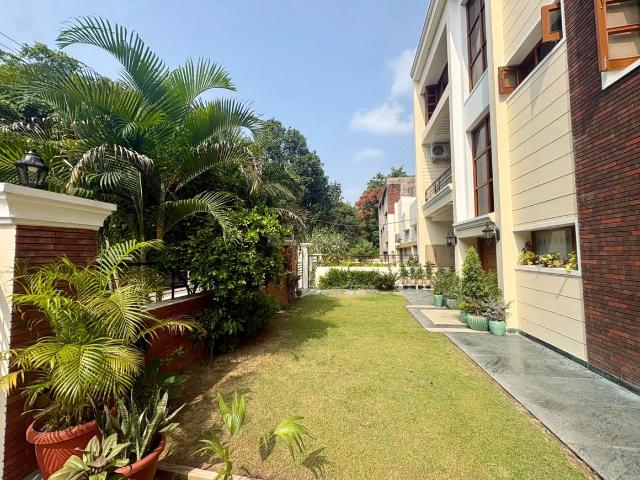 3.5 BHK Independent Builder Floor in Sector 23 for rent Chandigarh. The reference number is 21284940