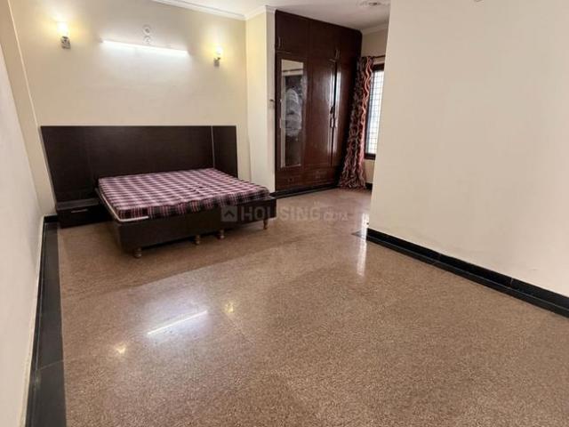 3.5 BHK Independent Builder Floor in Sector 48 for rent Gurgaon. The reference number is 20702480