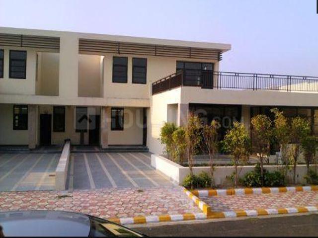 3.5 BHK Independent Builder Floor in Sector 48 for resale Gurgaon. The reference number is 19248338