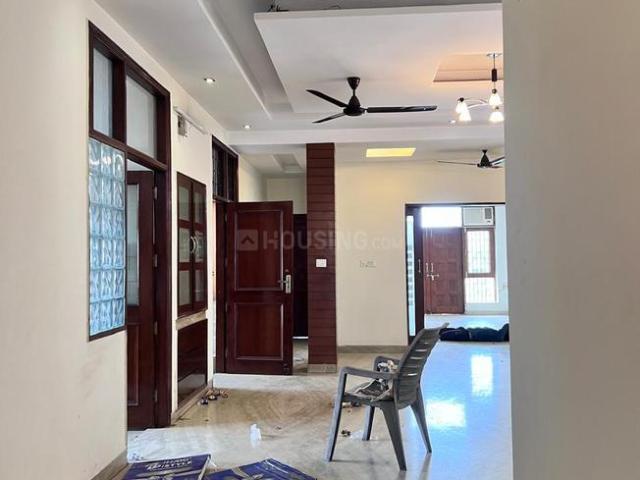 3.5 BHK Independent Builder Floor in Sector 50 for rent Noida. The reference number is 19934252