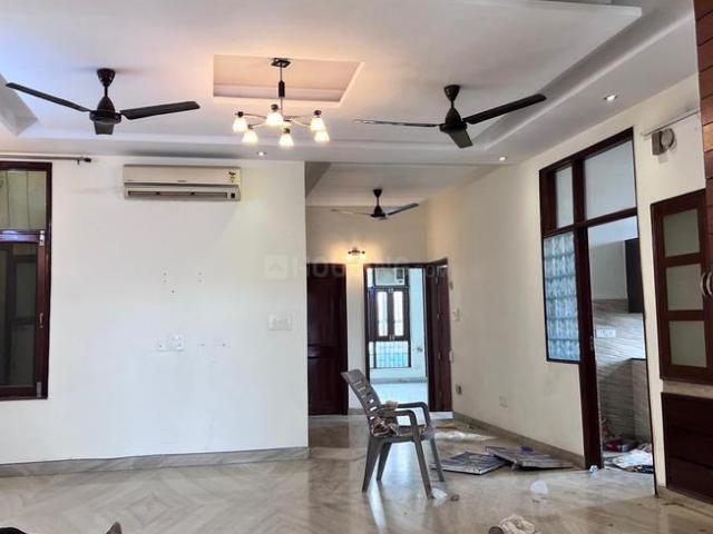 3.5 BHK Independent Builder Floor in Sector 50 for rent Noida. The reference number is 20190886