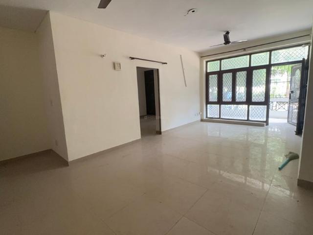 3.5 BHK Independent Builder Floor in Sector 52 for rent Gurgaon. The reference number is 21164464