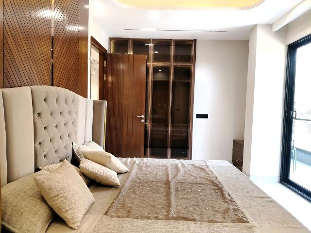 3.5 BHK Independent Builder Floor in Sector 65 for resale Gurgaon. The reference number is 17958106