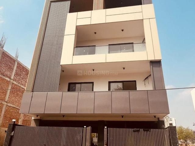 3.5 BHK Independent Builder Floor in Sector 67 for resale Gurgaon. The reference number is 20830913