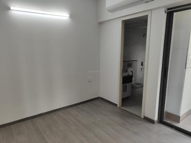 3.5 BHK Independent Builder Floor in Sector 63 for rent Gurgaon. The reference number is 21360437