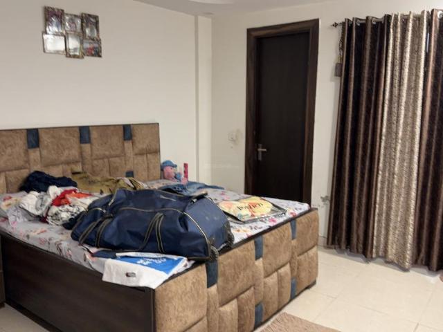 3.5 BHK Independent Builder Floor in Sector 86 for rent Faridabad. The reference number is 19763354