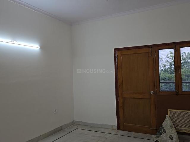 3.5 BHK Independent Builder Floor in Paschim Vihar for rent New Delhi. The reference number is 19964186